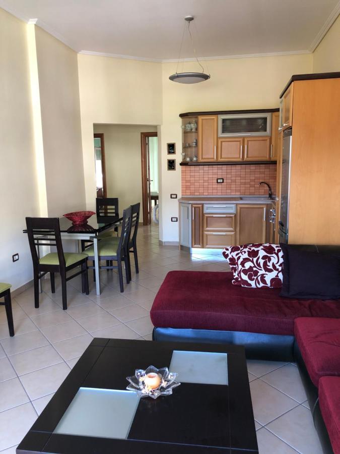 Vlorë Lungomare Apartment מראה חיצוני תמונה